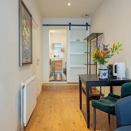 With Private Bathroom Near Vondelpark Couette-café Amsterdam