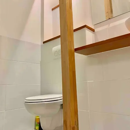 ベッド・アンド・ブレックファスト With Private Bathroom Near Vondelpark アムステルダム